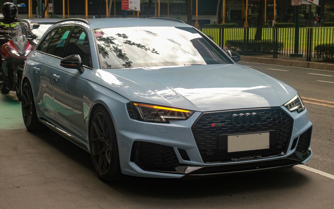 Audi RS4 Avant